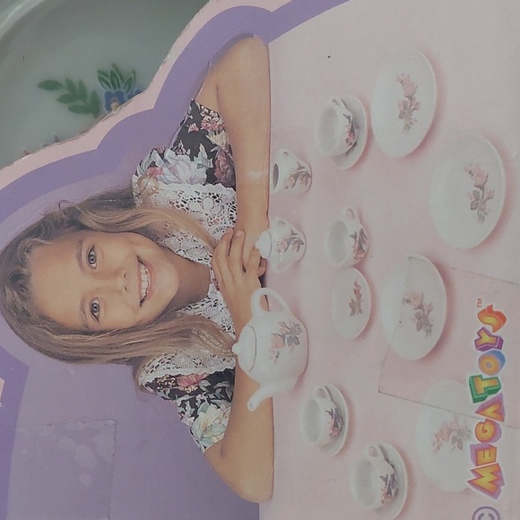 MEGATOYS 17 piece China Play Set Collection NIB - Picture 2 of 9